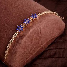 Load image into Gallery viewer, MISANANRYNE New 5 colors Beautiful Bracelet for Women Colorful Austrian Crystal Fashion Heart Chain Bracelet Wholesale