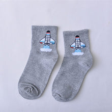 Load image into Gallery viewer, Women Daily Socks Harajuku Korea Japanese Cotton Kitten Flame Ulzzang Socks Men Chinese Cactus Gun Shark Alien Christmas Socks
