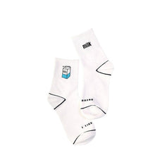 Load image into Gallery viewer, Women Daily Socks Harajuku Korea Japanese Cotton Kitten Flame Ulzzang Socks Men Chinese Cactus Gun Shark Alien Christmas Socks
