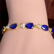 Load image into Gallery viewer, MISANANRYNE New 5 colors Beautiful Bracelet for Women Colorful Austrian Crystal Fashion Heart Chain Bracelet Wholesale
