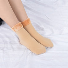 Load image into Gallery viewer, Winter Warmer Women Thicken Thermal Wool Cashmere Snow Socks Seamless Velvet Boots Floor Sleeping Socks for Mens
