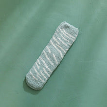 Load image into Gallery viewer, 1 pair of plush coral fleece socks female tube socks autumn and winter cat claws cute thick warm sleeping floor sleep socks lady
