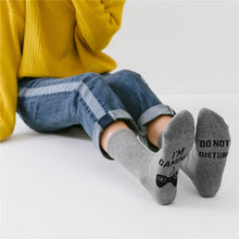 Load image into Gallery viewer, 2020 Women Men Wine Socks Letter Printed IF YOU CAN READ THIS Compression Sock Stylish Unisex Funny Socks Amozae Couple Meias
