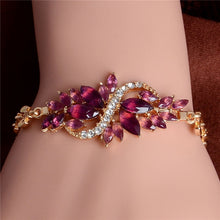 Load image into Gallery viewer, MISANANRYNE New 5 colors Beautiful Bracelet for Women Colorful Austrian Crystal Fashion Heart Chain Bracelet Wholesale
