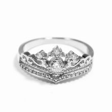 Load image into Gallery viewer, Party gifts's Choice Zircon Crown Ring Alloy Handmade Rings Wholesale Women's Rings
